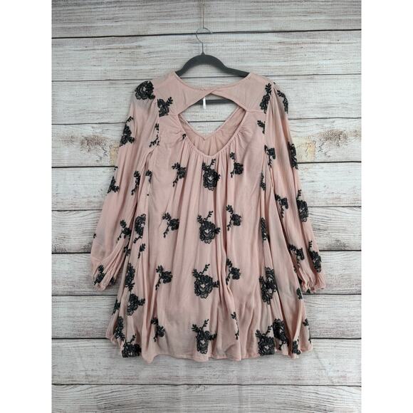 Free People Floral Embroidered Open Back Mini Dress Womens Medium Pink Gray - Picture 2 of 12